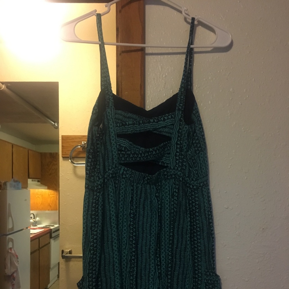 Clothes - Picture 2 of 2